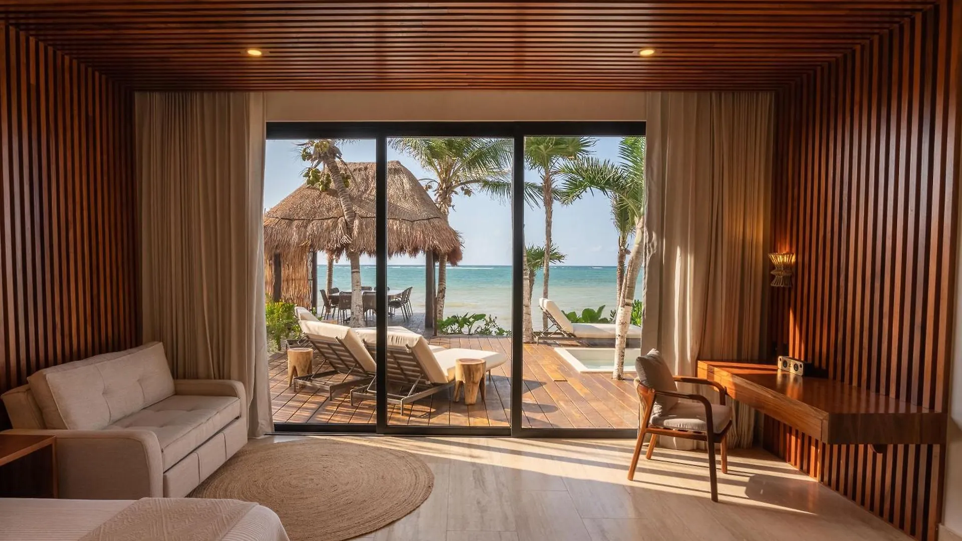 Villa Tulumar Beachfront Luxury Villa- Full Service